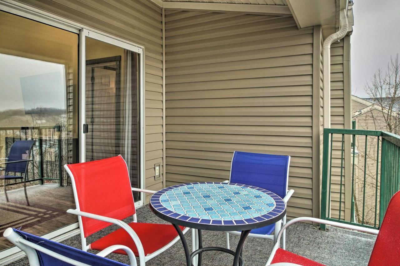Vibrant Holiday Hills Resort Condo With Balcony ブランソン エクステリア 写真