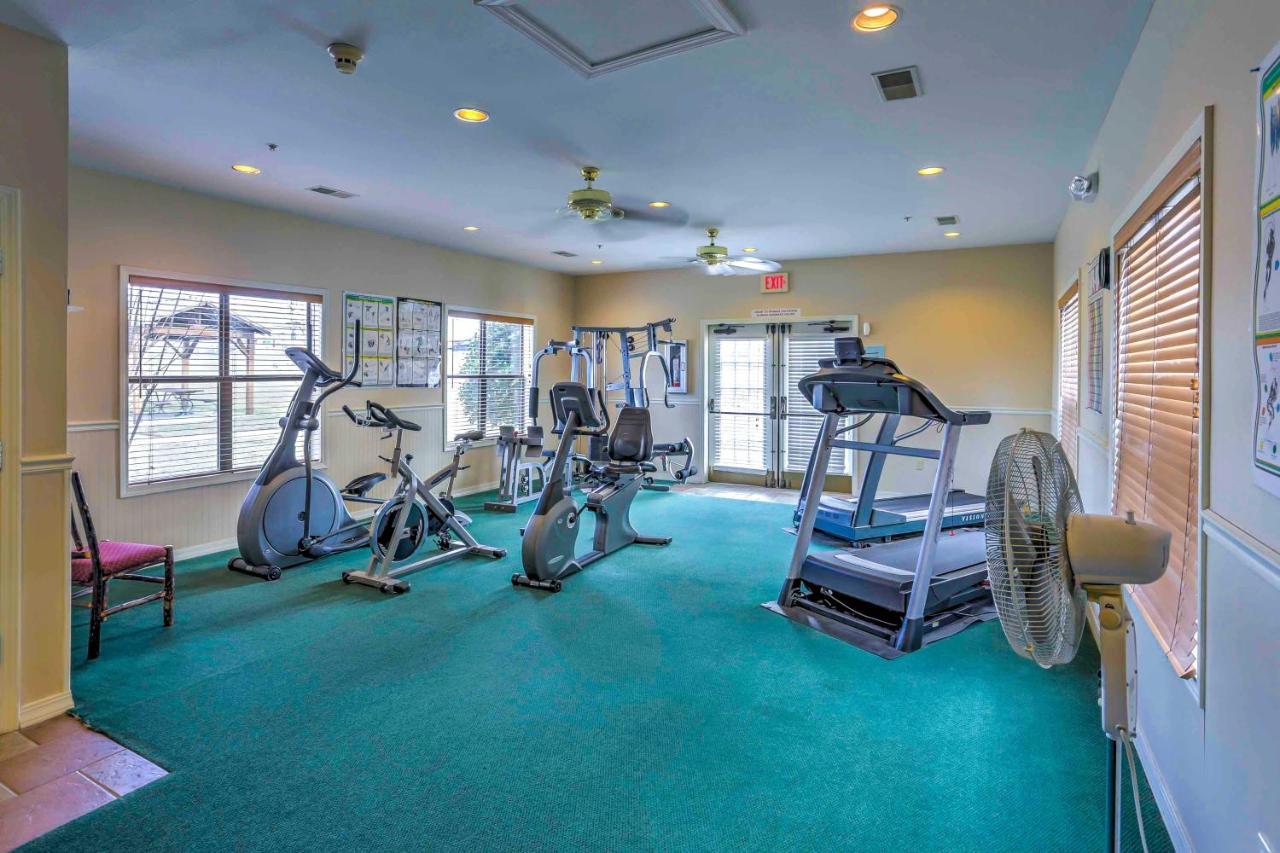 Vibrant Holiday Hills Resort Condo With Balcony ブランソン エクステリア 写真
